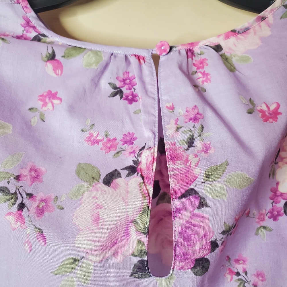 Chelsea & Violet Blouse Floral Purple Pink Ruffle Boxy Sz Medium New NWT… - Picture 4 of 12